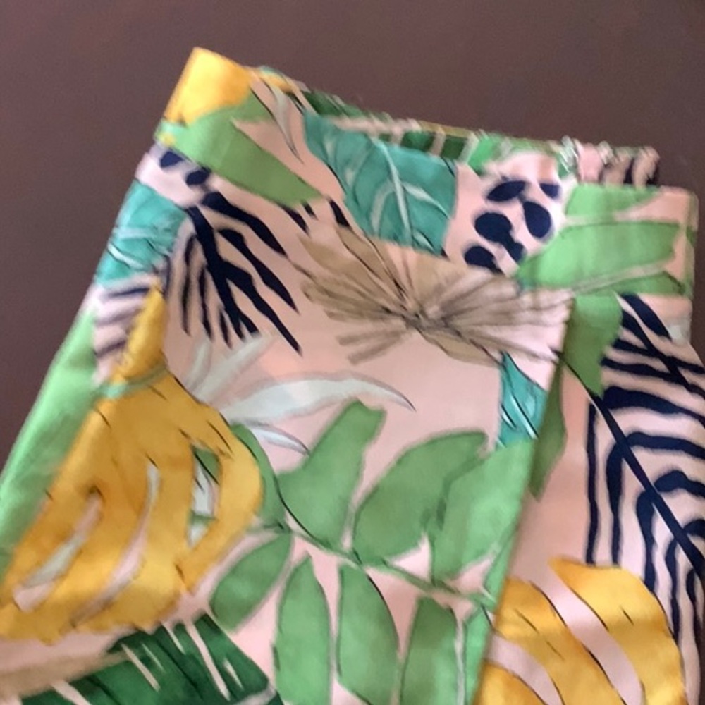 Forever 21 Lds Vacation pants Size L